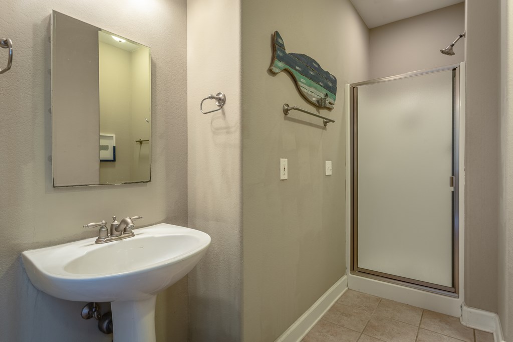 501c Ne Ave A # C, 32322 Unit: C