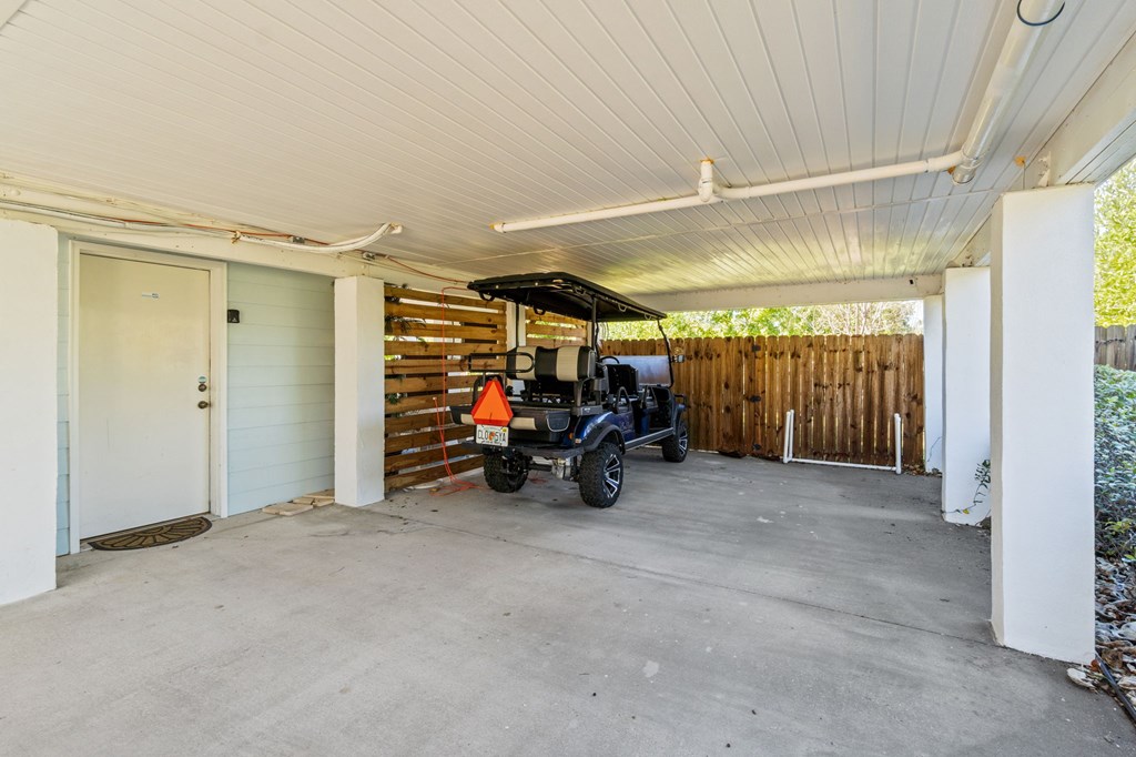 301 Hatley Dr, 32456