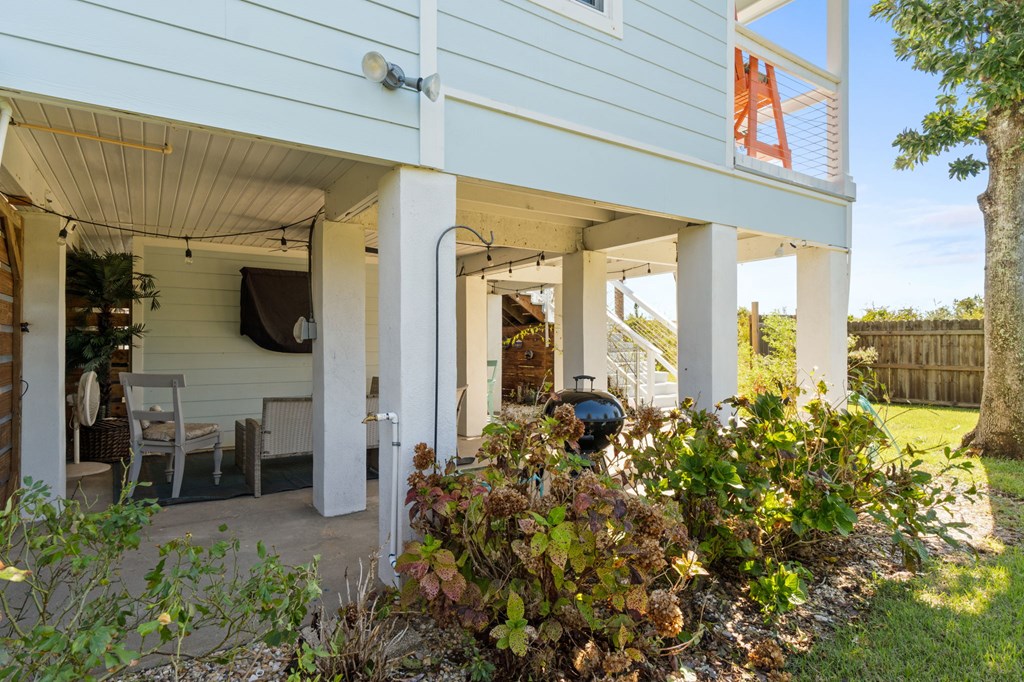 301 Hatley Dr, 32456