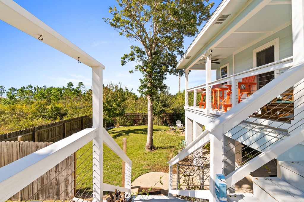 301 Hatley Dr, 32456