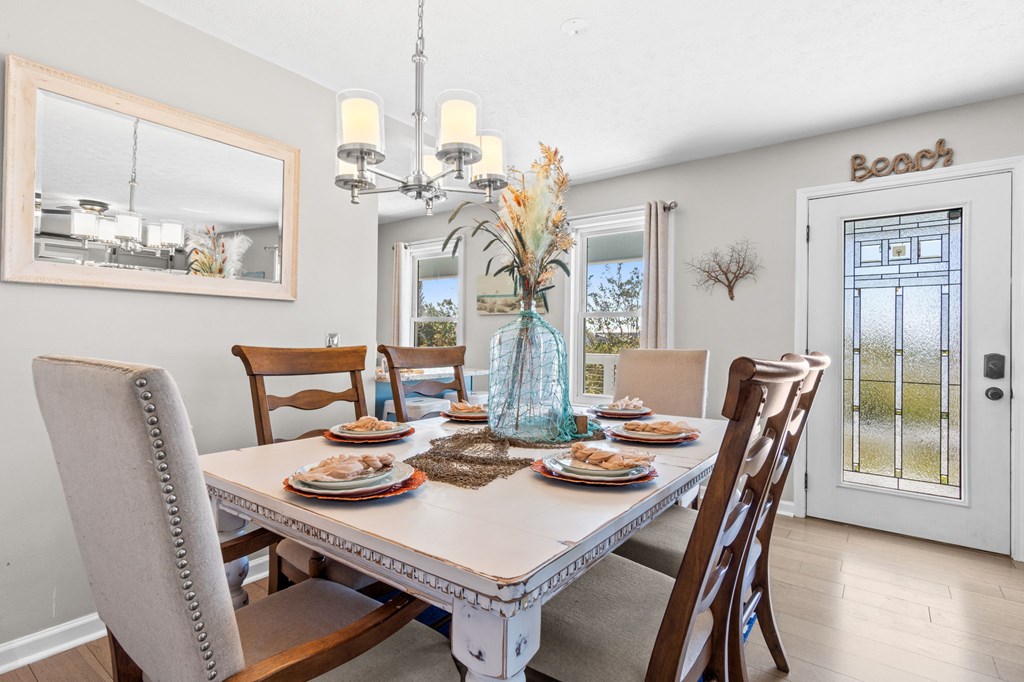 301 Hatley Dr, 32456