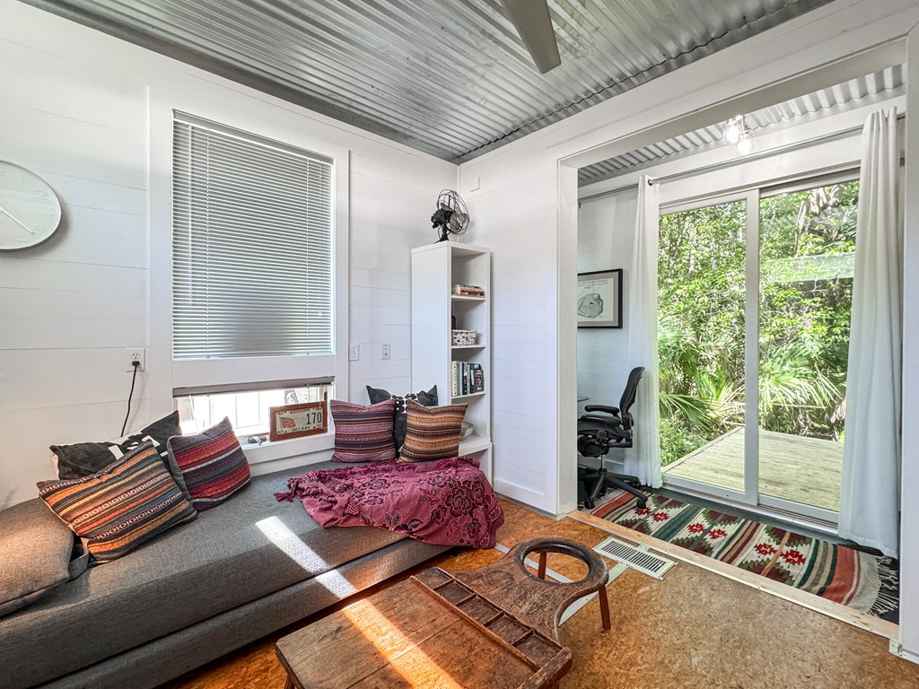 174 1/2 Dr Frederick S Humphries St, 32320