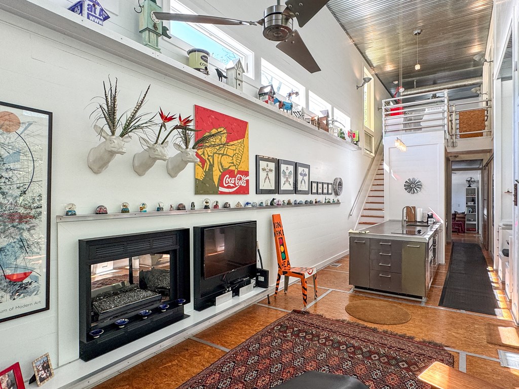 174 1/2 Dr Frederick S Humphries St, 32320