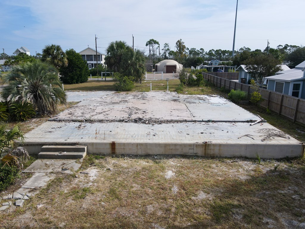 9020 Hwy 98 W, Port St. Joe 32456