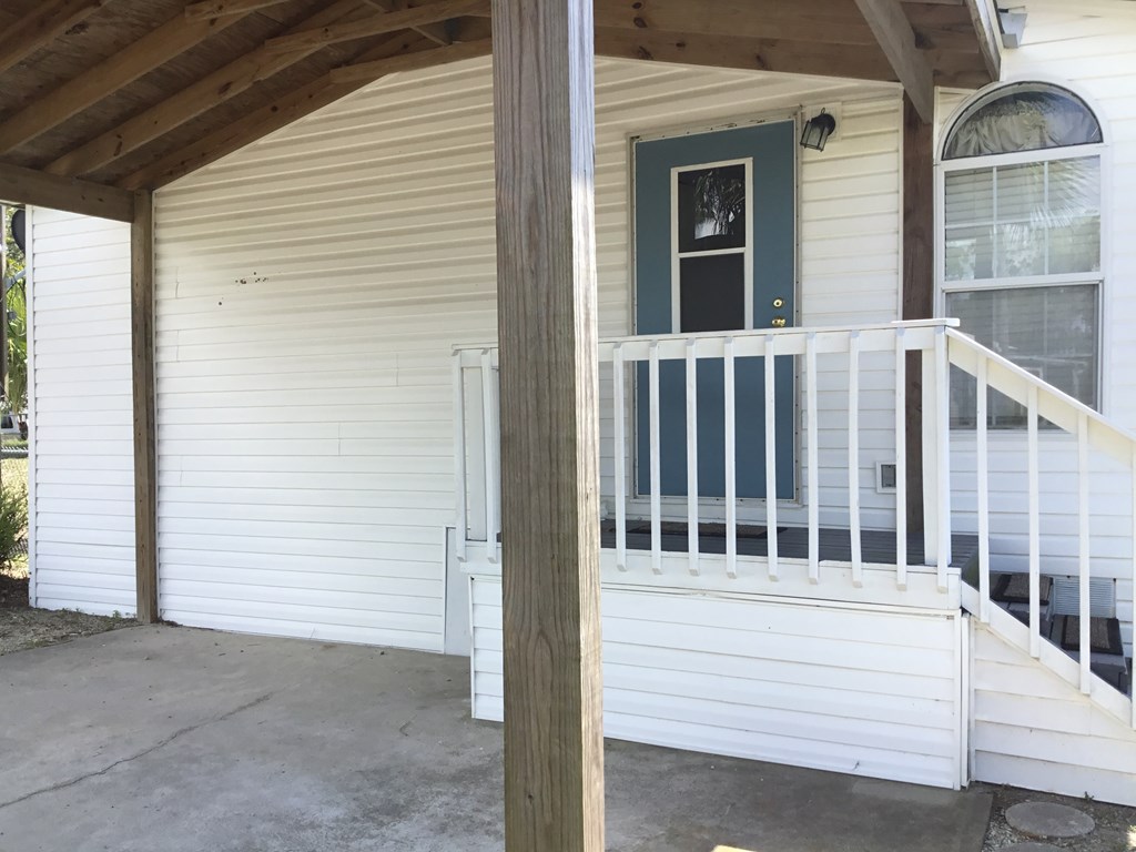 120 Sunray Ct, Port St. Joe 32456