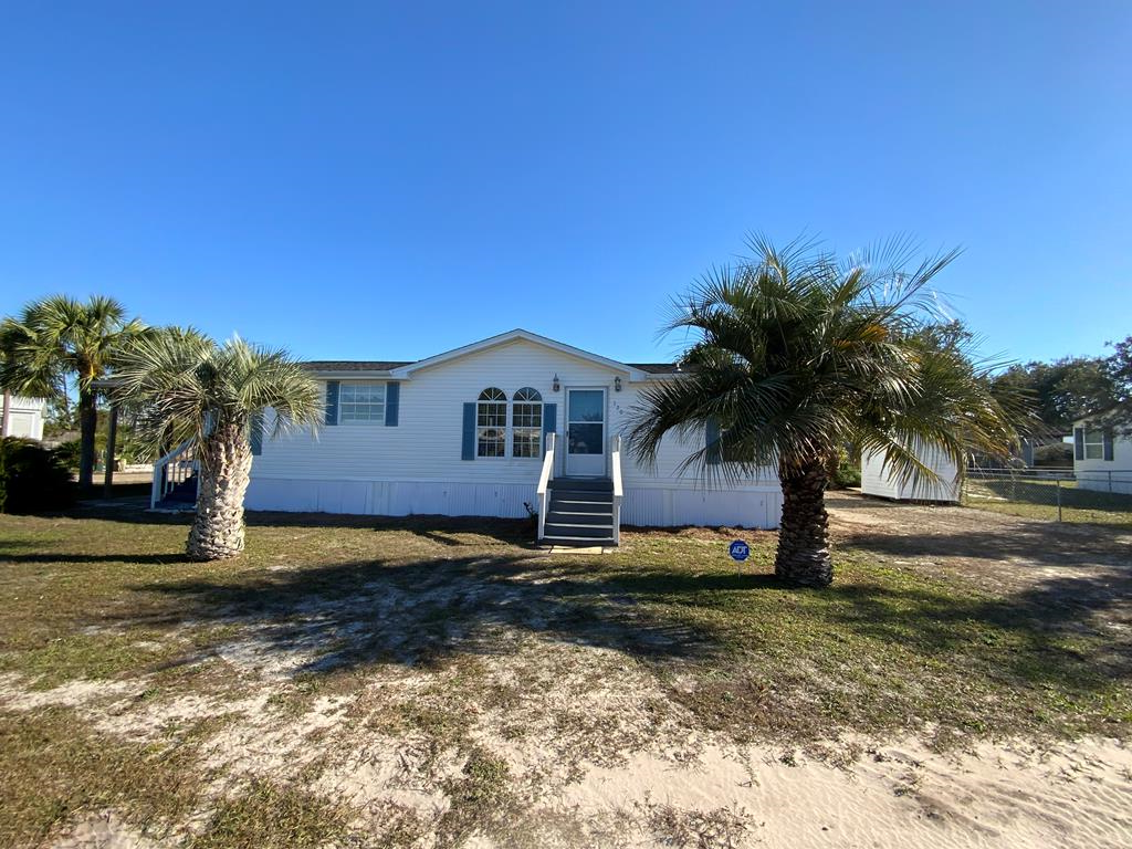 120 Sunray Ct, Port St. Joe 32456