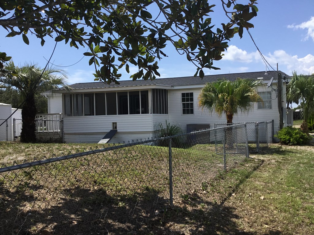 120 Sunray Ct, Port St. Joe 32456