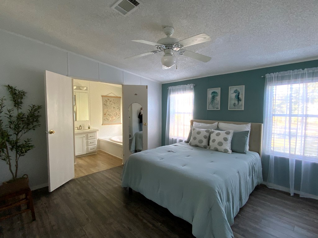 120 Sunray Ct, Port St. Joe 32456