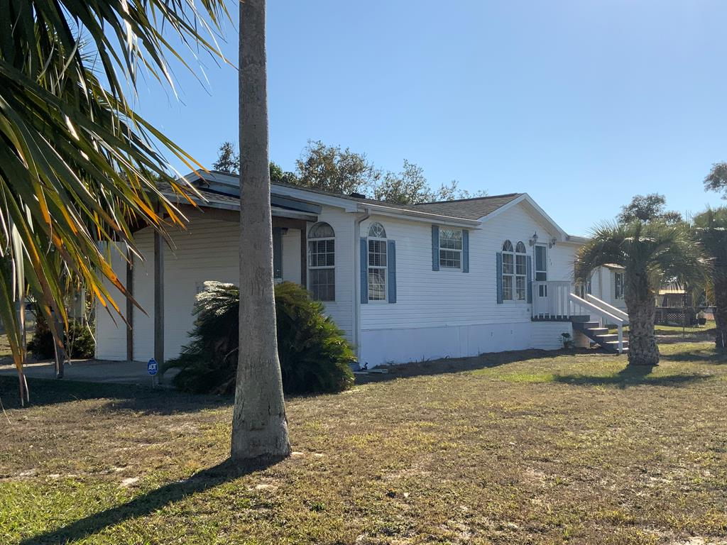 120 Sunray Ct, Port St. Joe 32456