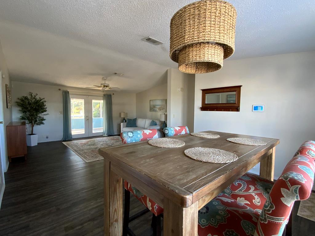 120 Sunray Ct, Port St. Joe 32456