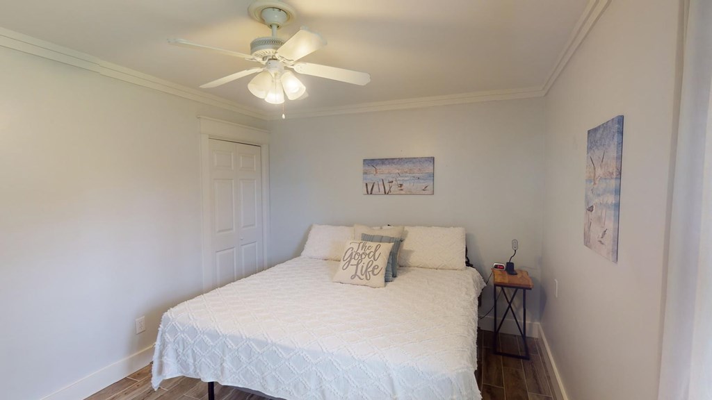 520 7th St, Port St. Joe 32456