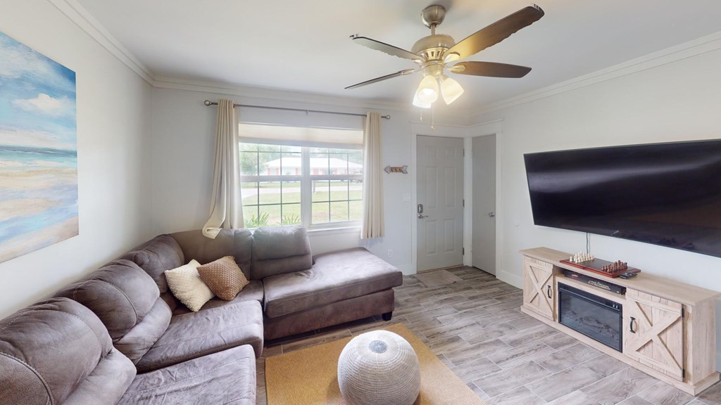 520 7th St, Port St. Joe 32456