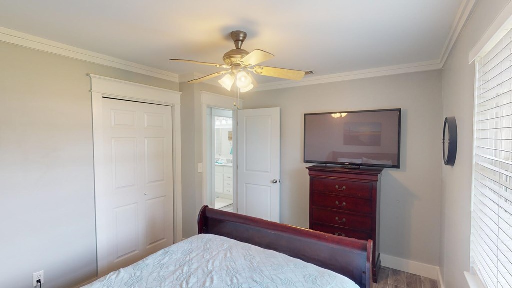 520 7th St, Port St. Joe 32456