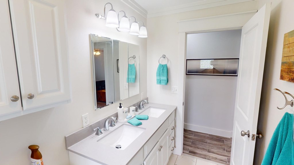 520 7th St, Port St. Joe 32456