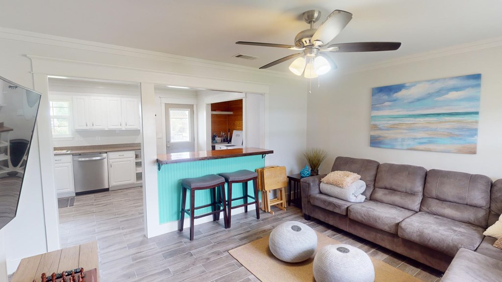 520 7th St, Port St. Joe 32456