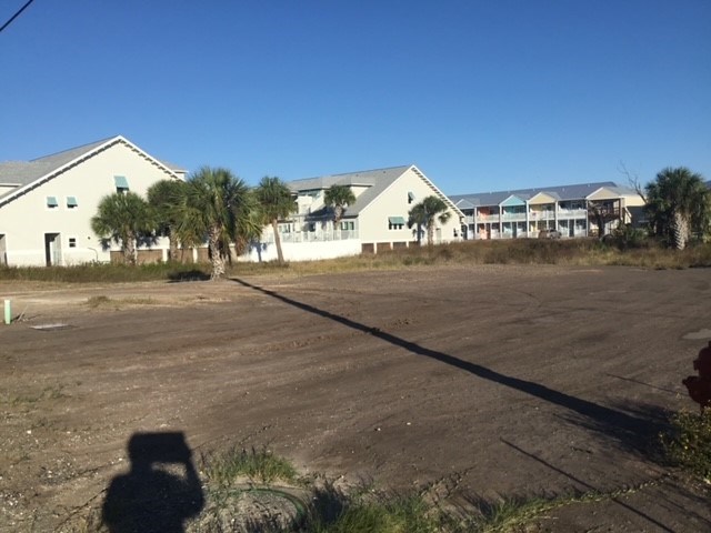 107 S 39th St, 32456