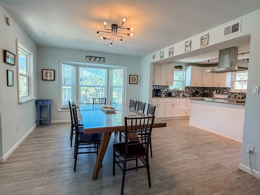 509 W Sawyer St, St. George Island 32328