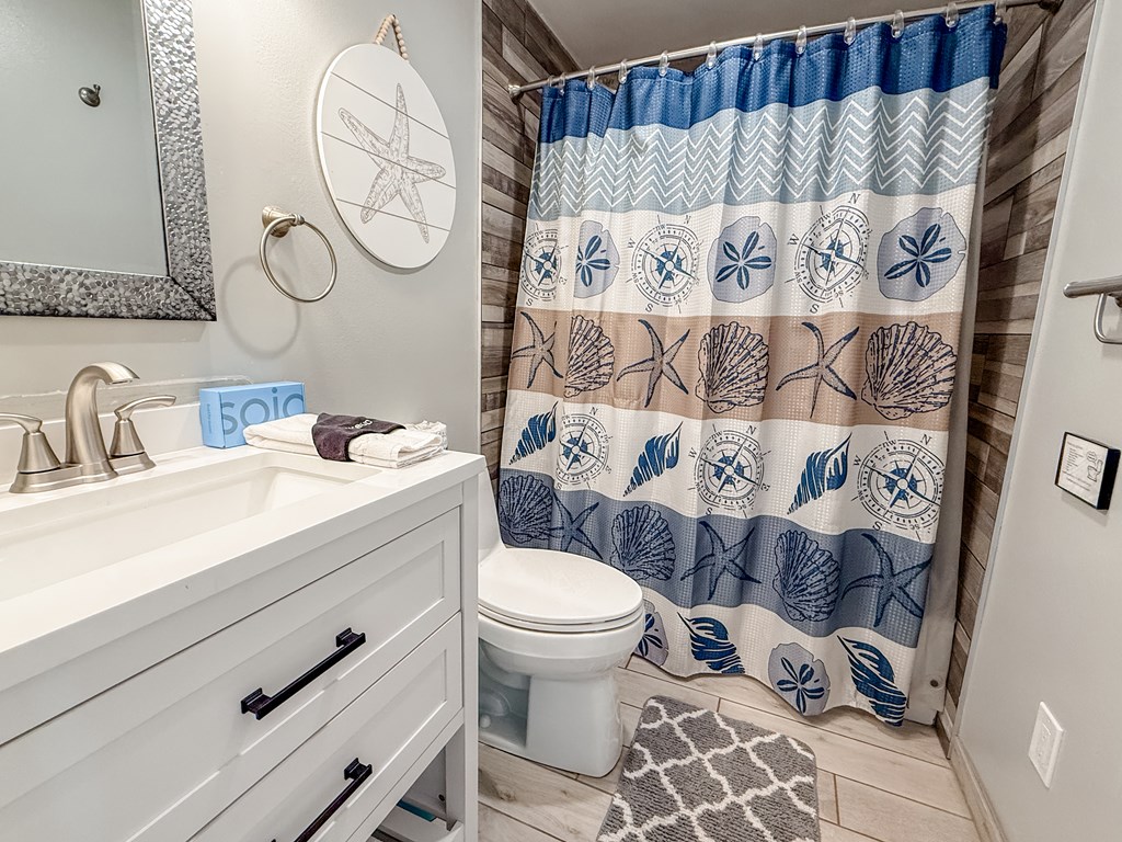 509 W Sawyer St, St. George Island 32328