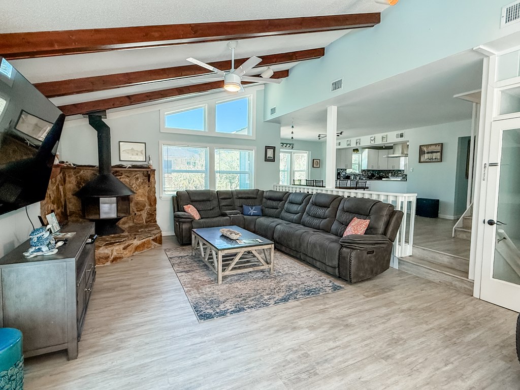 509 W Sawyer St, St. George Island 32328
