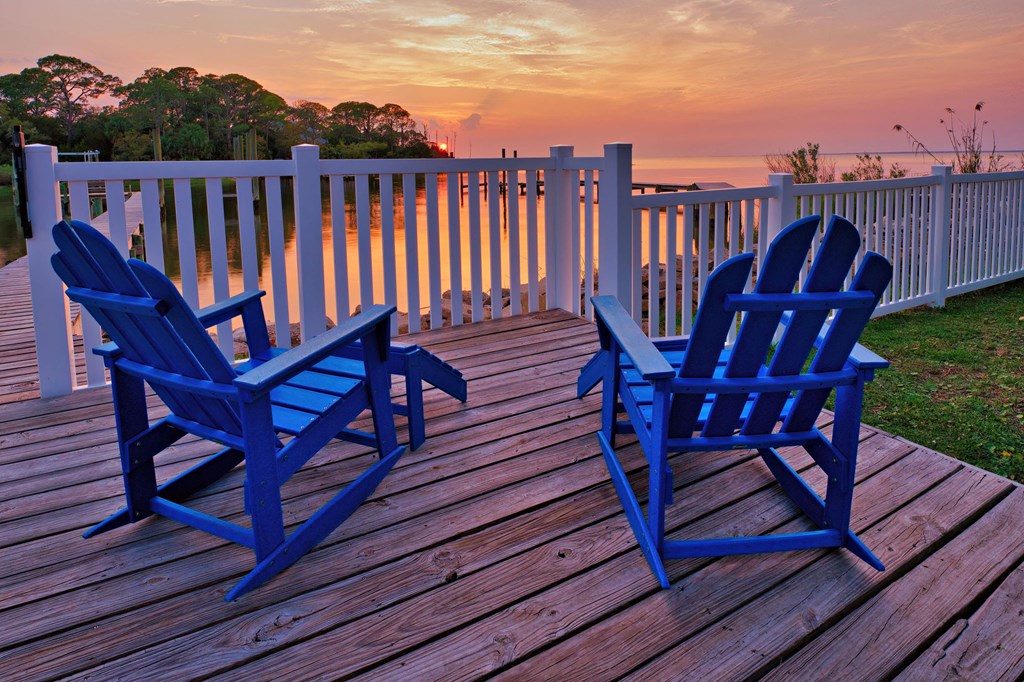 509 W Sawyer St, St. George Island 32328