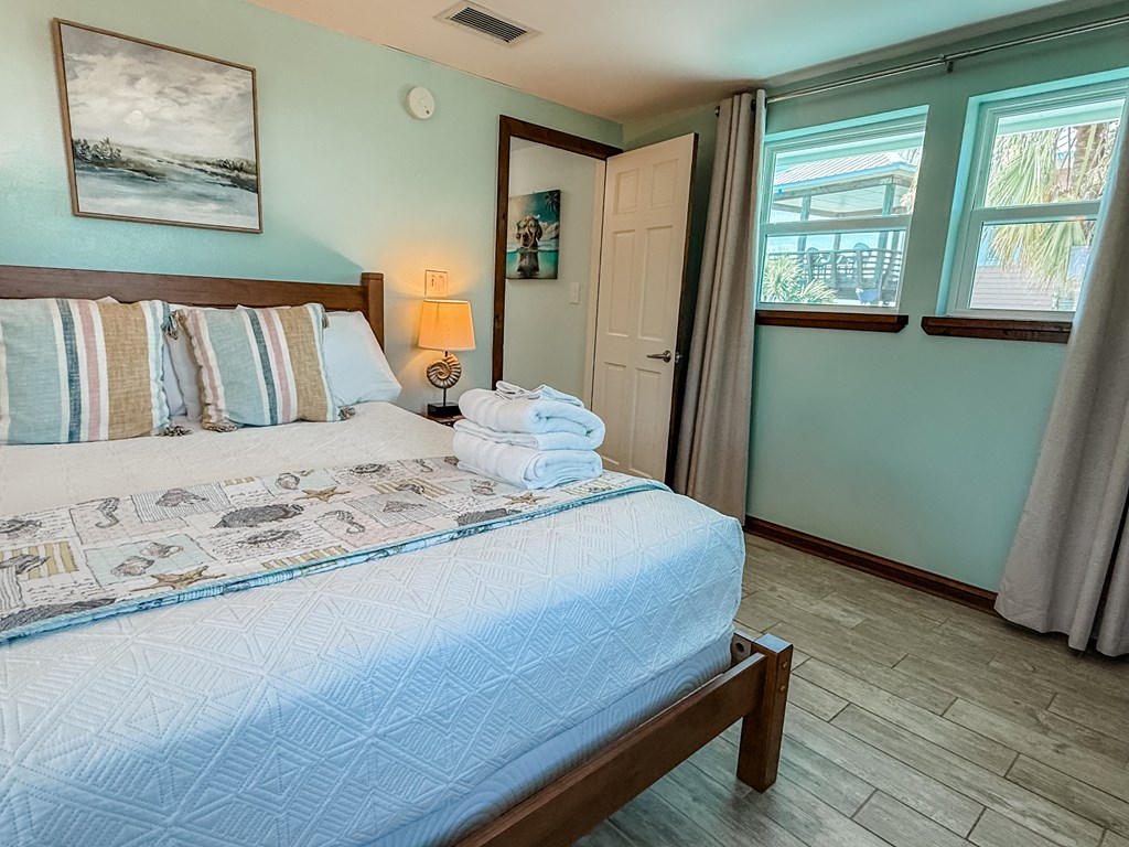 509 W Sawyer St, St. George Island 32328