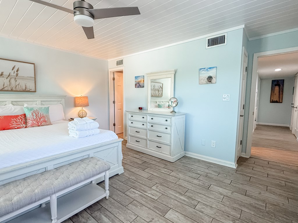 509 W Sawyer St, St. George Island 32328