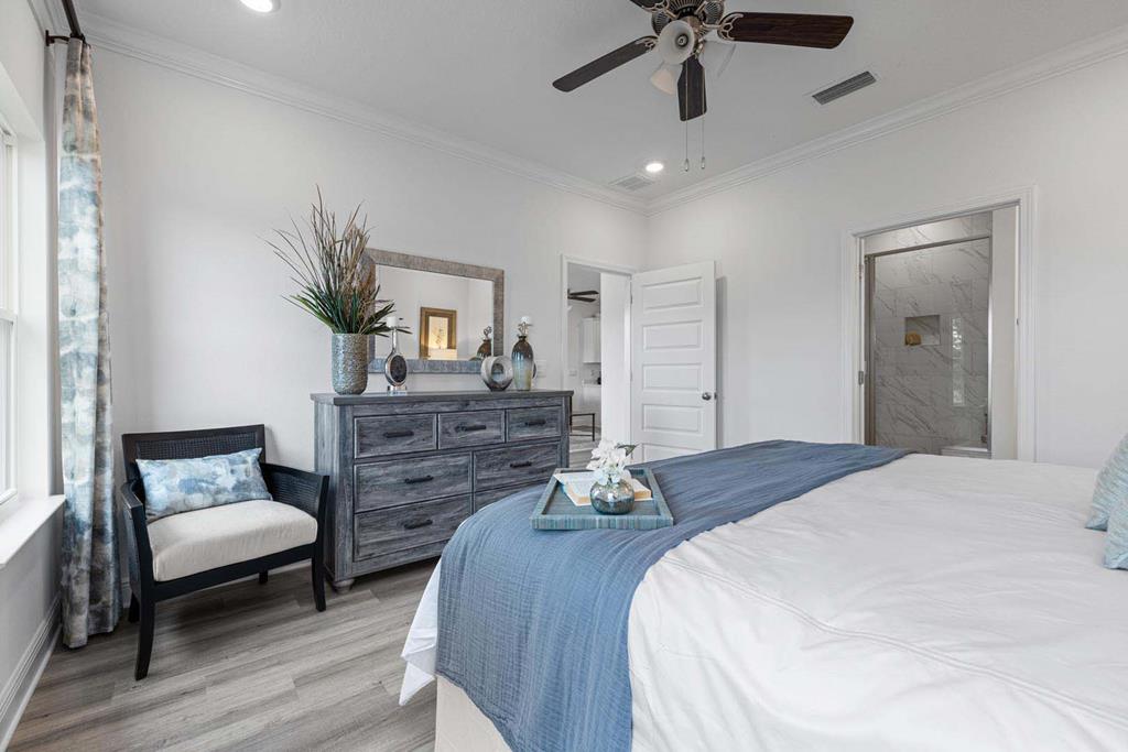 1043 Backwater Rd, Port St. Joe 32456
