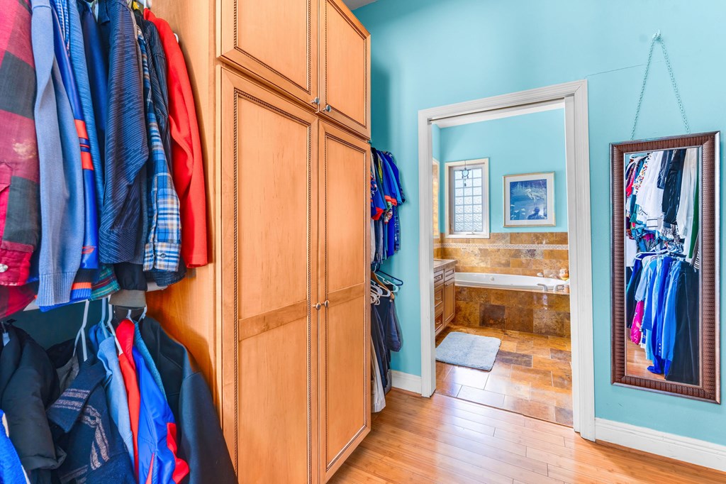 1065 W Gorrie Dr, St. George Island 32328