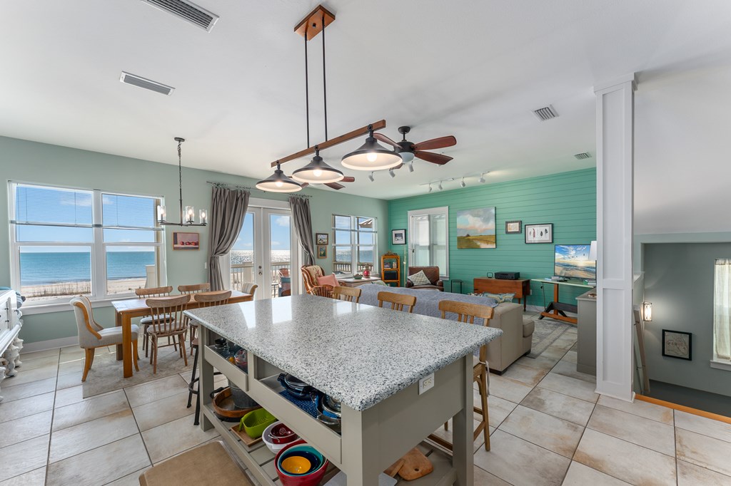 734 Indian Pass Rd, Port St. Joe 32456