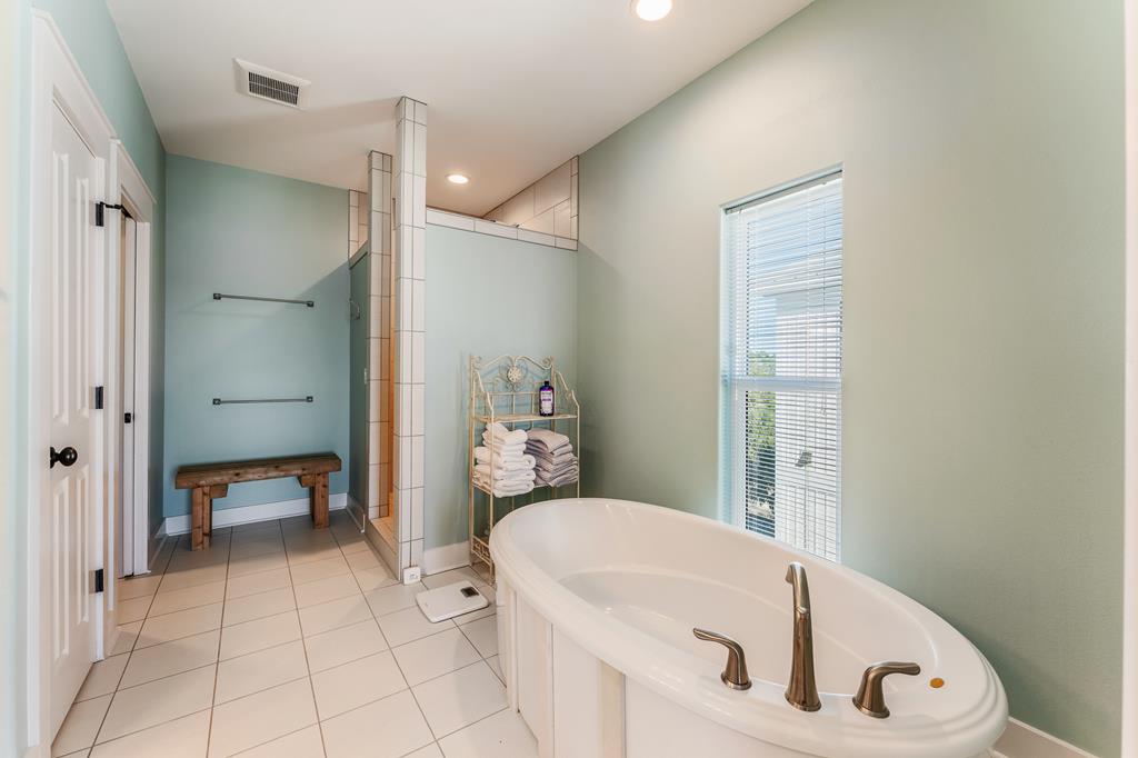 734 Indian Pass Rd, Port St. Joe 32456