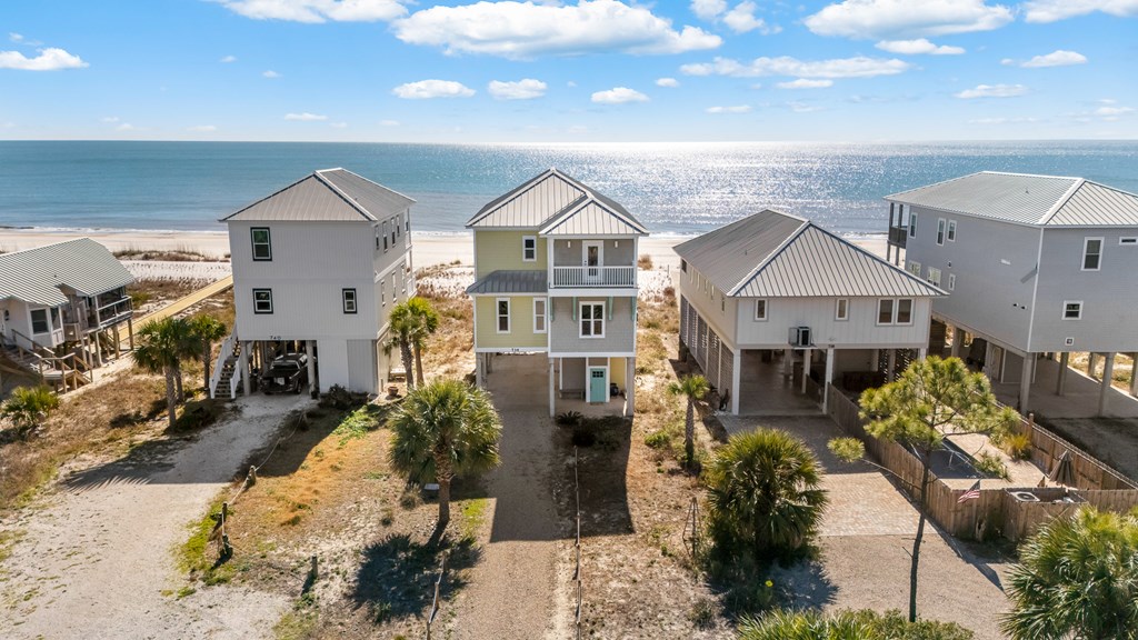 734 Indian Pass Rd, Port St. Joe 32456