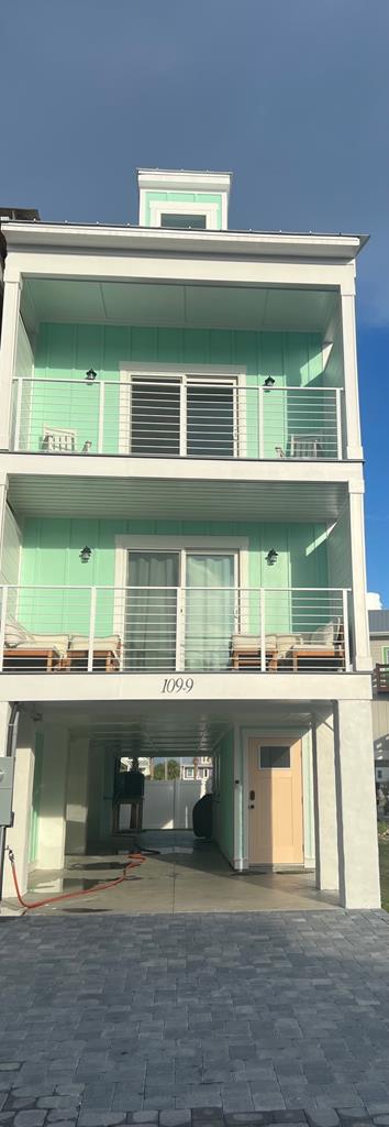 109 38th St # 9, 32456 Unit: 9