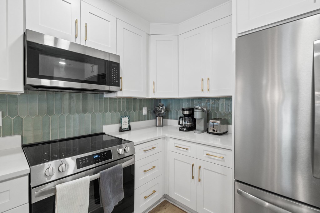 109 38th St # 9, 32456 Unit: 9