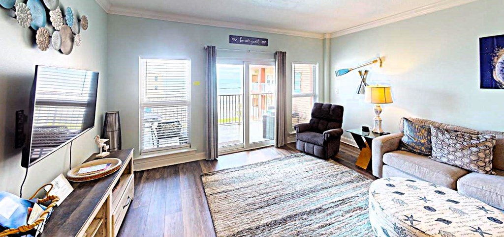 800 Hwy 98 # 305, 32456 Unit: 305