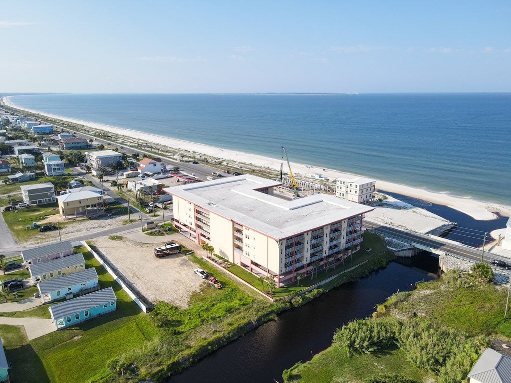 800 Hwy 98 # 305, 32456 Unit: 305