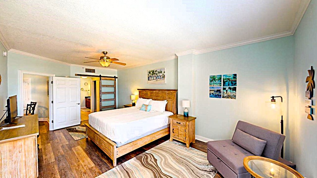 800 Hwy 98 # 305, 32456 Unit: 305