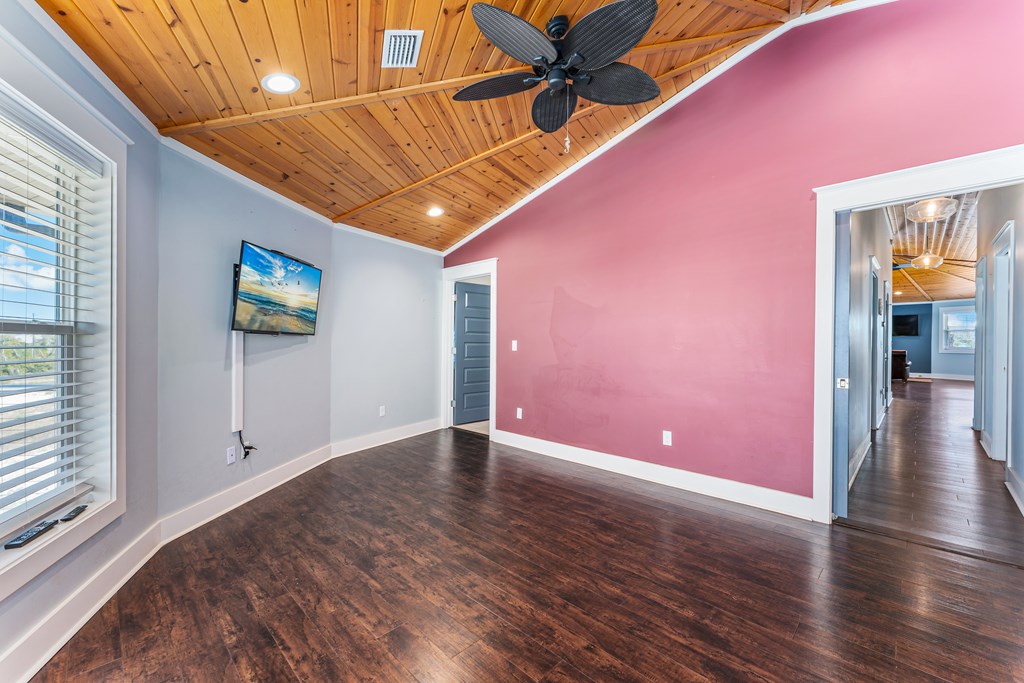 118 Canal Pkwy, 32456