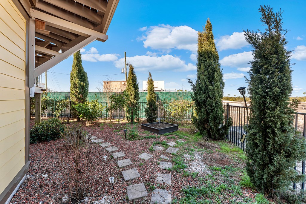 118 Canal Pkwy, 32456