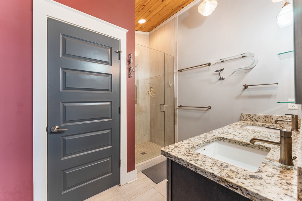 118 Canal Pkwy, 32456