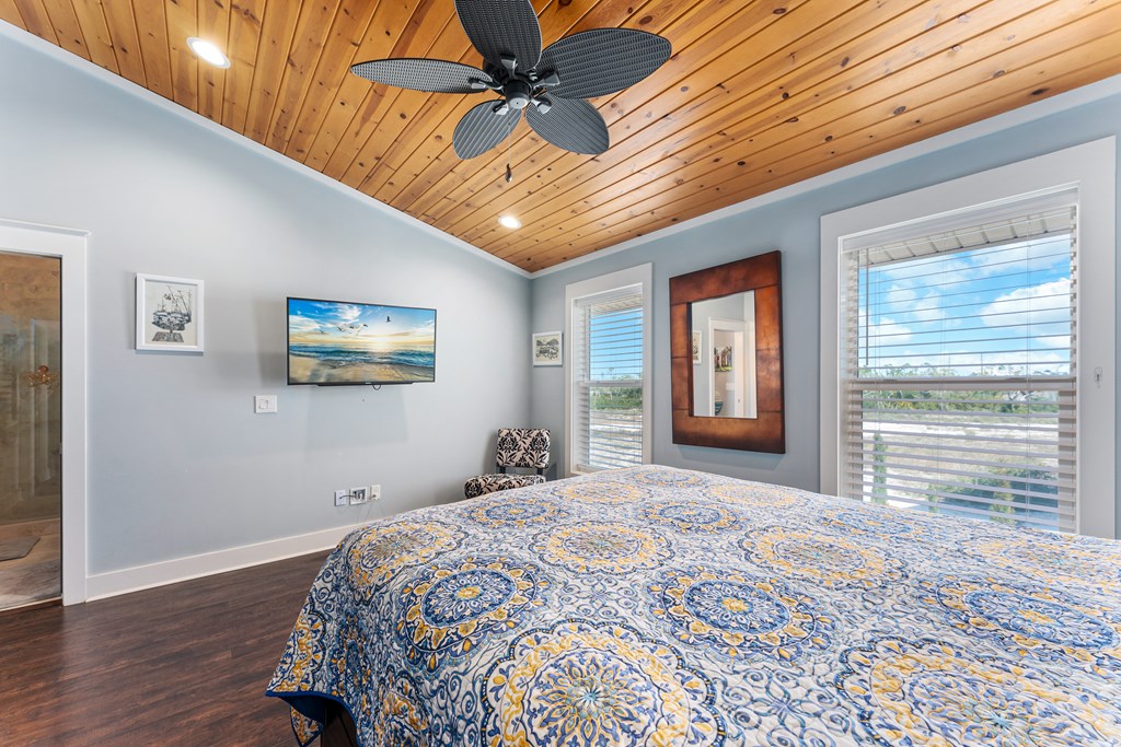 118 Canal Pkwy, 32456