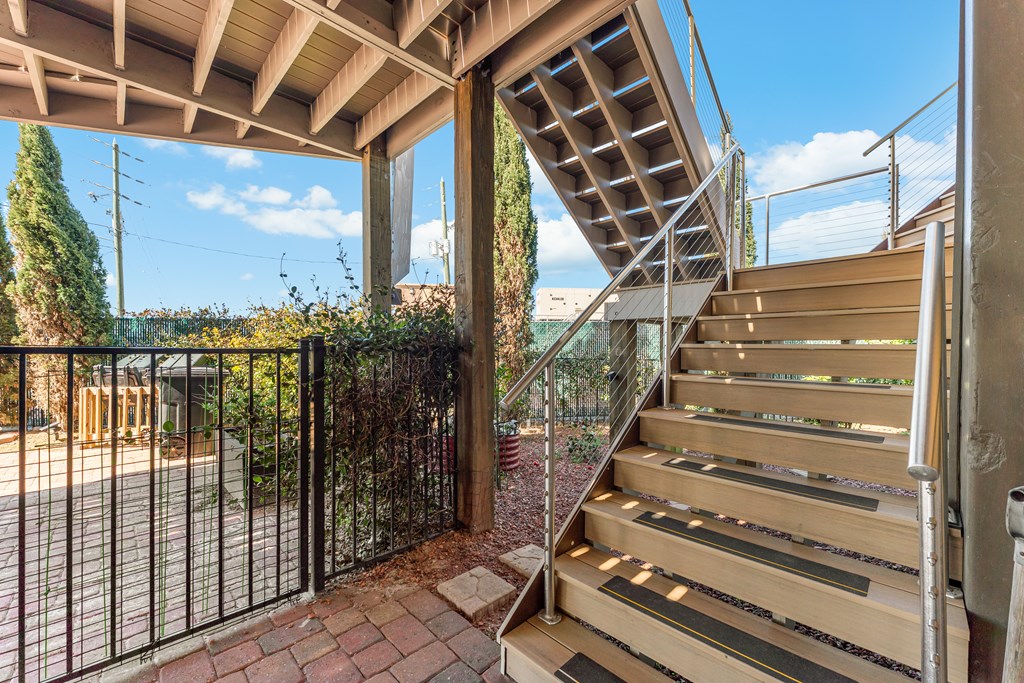 118 Canal Pkwy, 32456