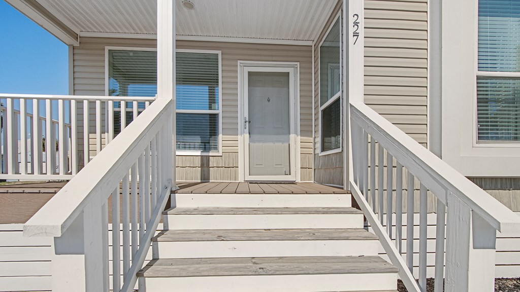 227 Bay St, Port St. Joe 32456