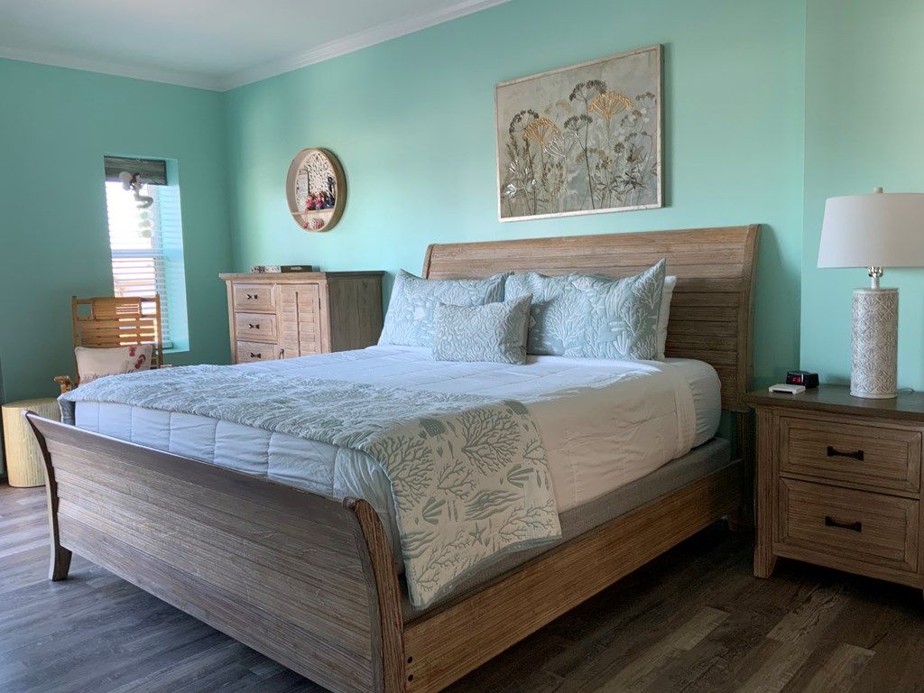 800 Hwy 98 # 200, 32456 Unit: 200