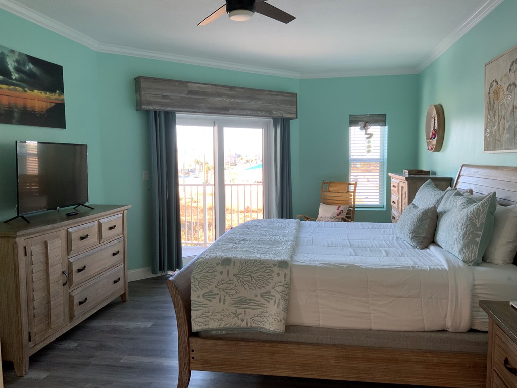 800 Hwy 98 # 200, 32456 Unit: 200
