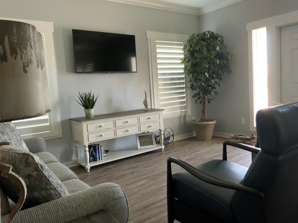 111 Gulf Terrace Ln, Port St. Joe 32456