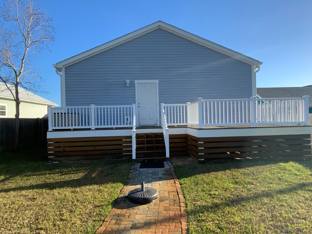 111 Gulf Terrace Ln, Port St. Joe 32456