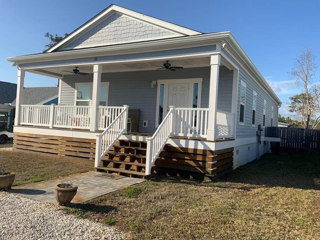 111 Gulf Terrace Ln, Port St. Joe 32456