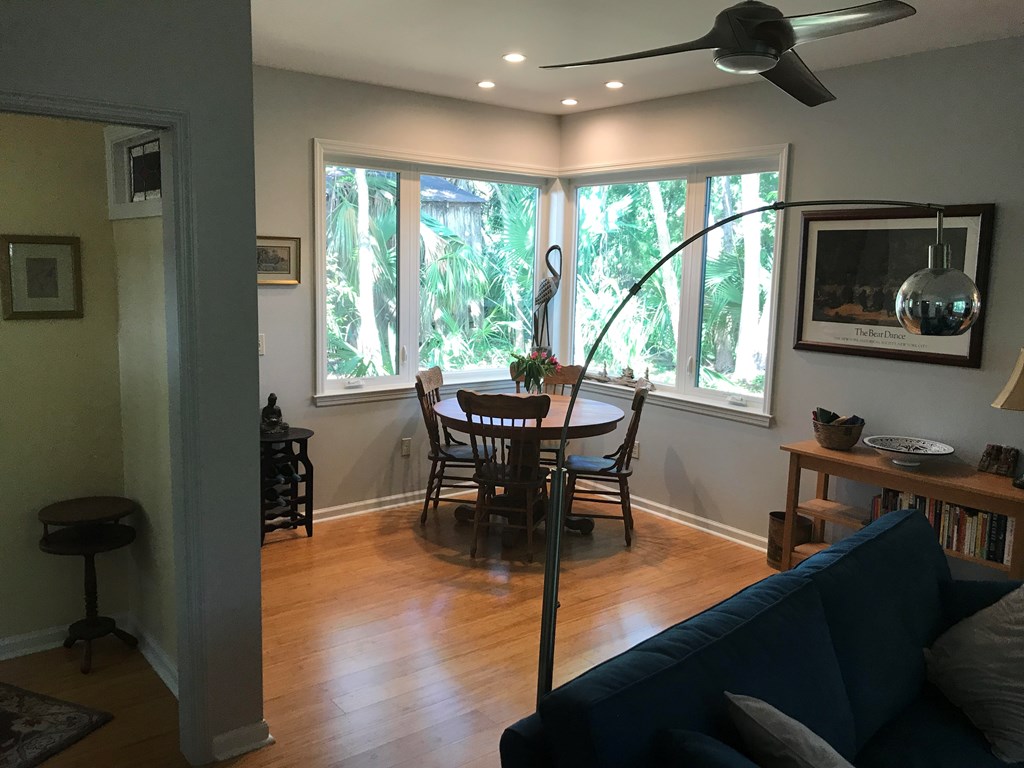 123 Ave L, 32320