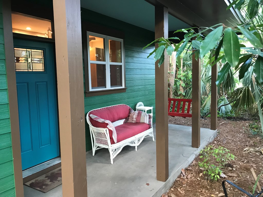 123 Ave L, 32320