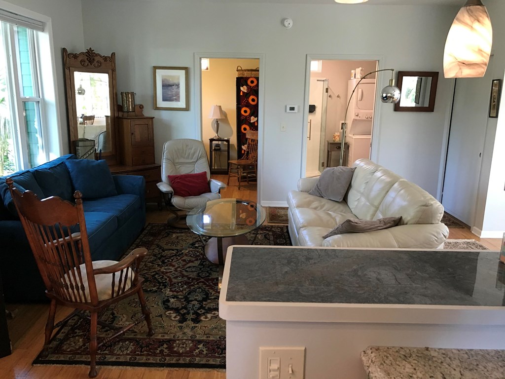 123 Ave L, 32320